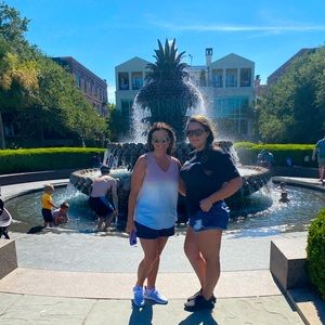 Meet your Posher, Brittney